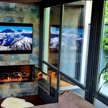 Jasmine Garden Apartment *